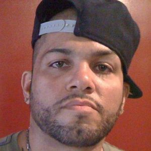 Meet your Posher, Carlos